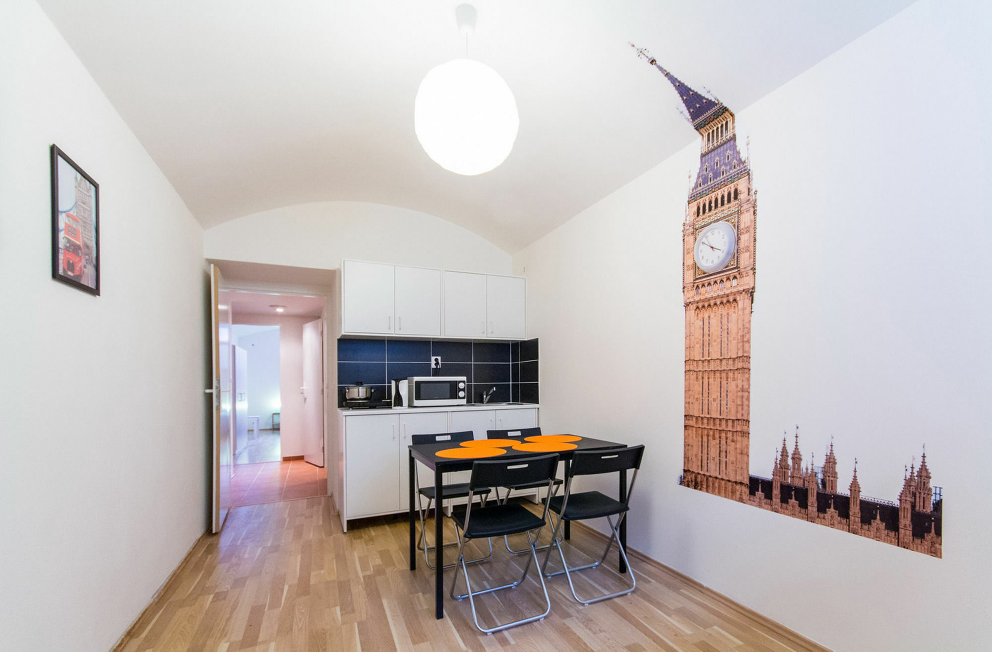 Apartment Slezska 58 Прага Экстерьер фото