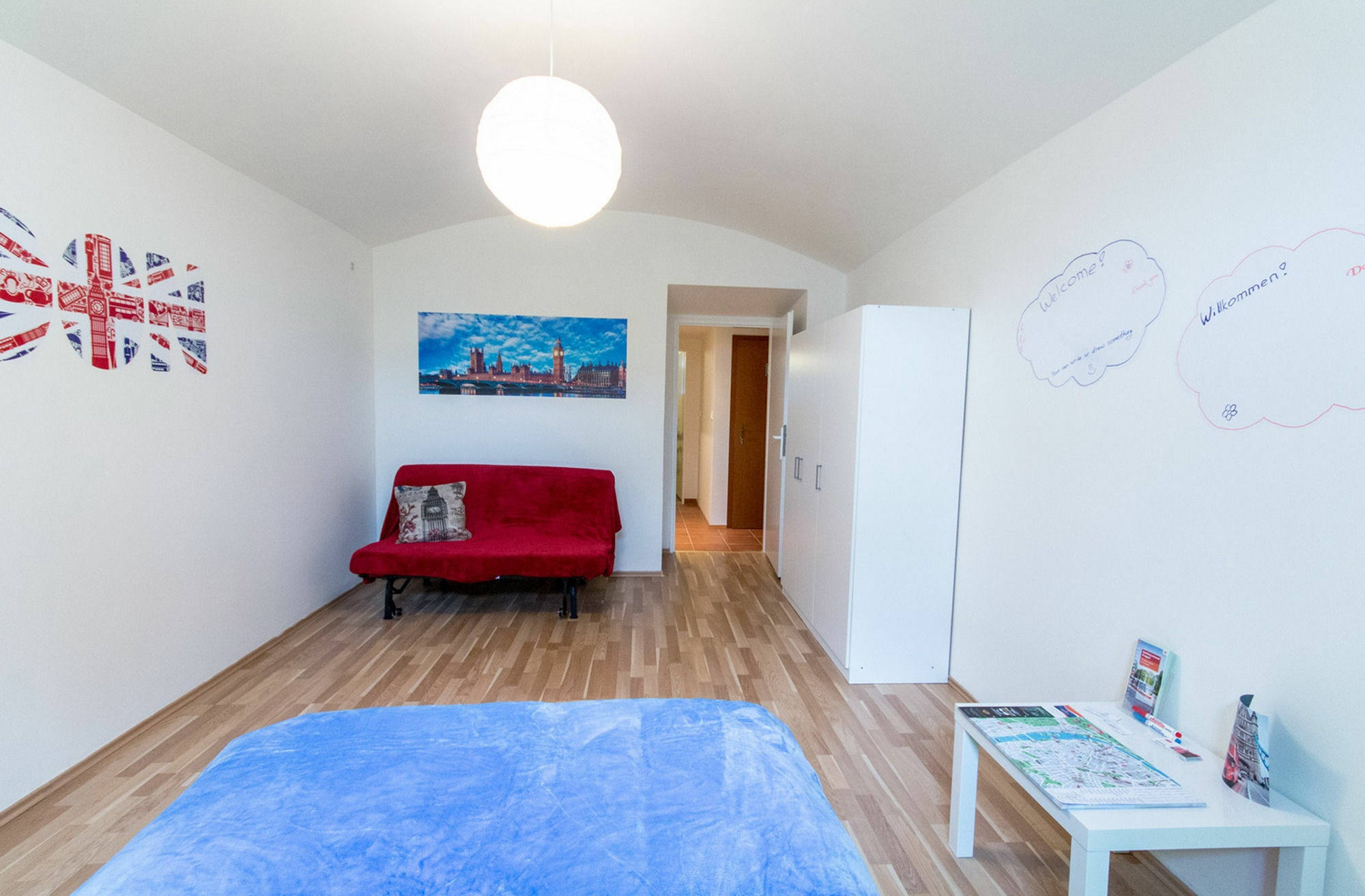 Apartment Slezska 58 Прага Экстерьер фото